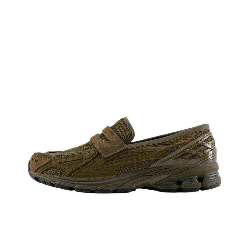 A lateral profile showcasing the New Balance 1906L Dark Olive loafer sneaker with its earthy mesh and synthetic overlays.
