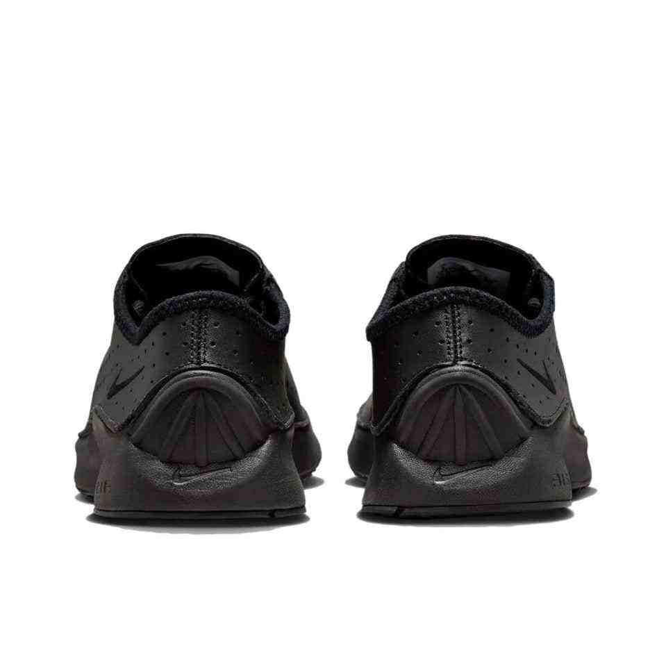 The rear view showcases Nike Shoes details, combining the حذاء نايك الأصلي مع ميزات حذاء Nike Air Superfly أسود سنيكر وجودة شوز نايك وتشكيلة nike schuhe.