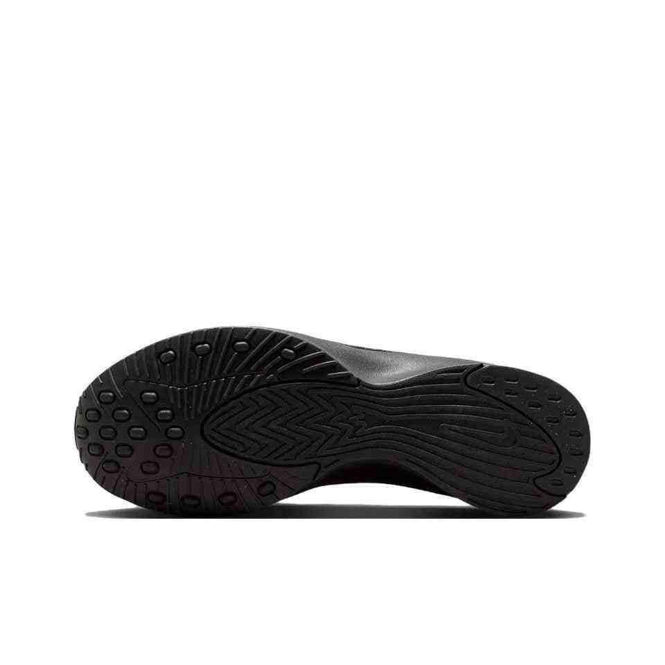 Inspect the durable outsole of Nike Shoes and حذاء نايك الأصلي الذي يضمن راحة شوز نايك، مع ميزات حذاء Nike Air Superfly أسود سنيكر ومواصفات nike schuhe.