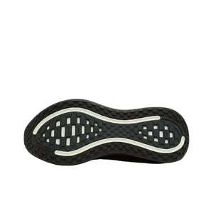 Enjoy the superior comfort of Nike Shoes featuring حذاء Nike Vomero Plus أسود للجري مع موثوقية حذاء نايك الأصلي وأناقة شوز نايك وضمن تصاميم nike schuhe.