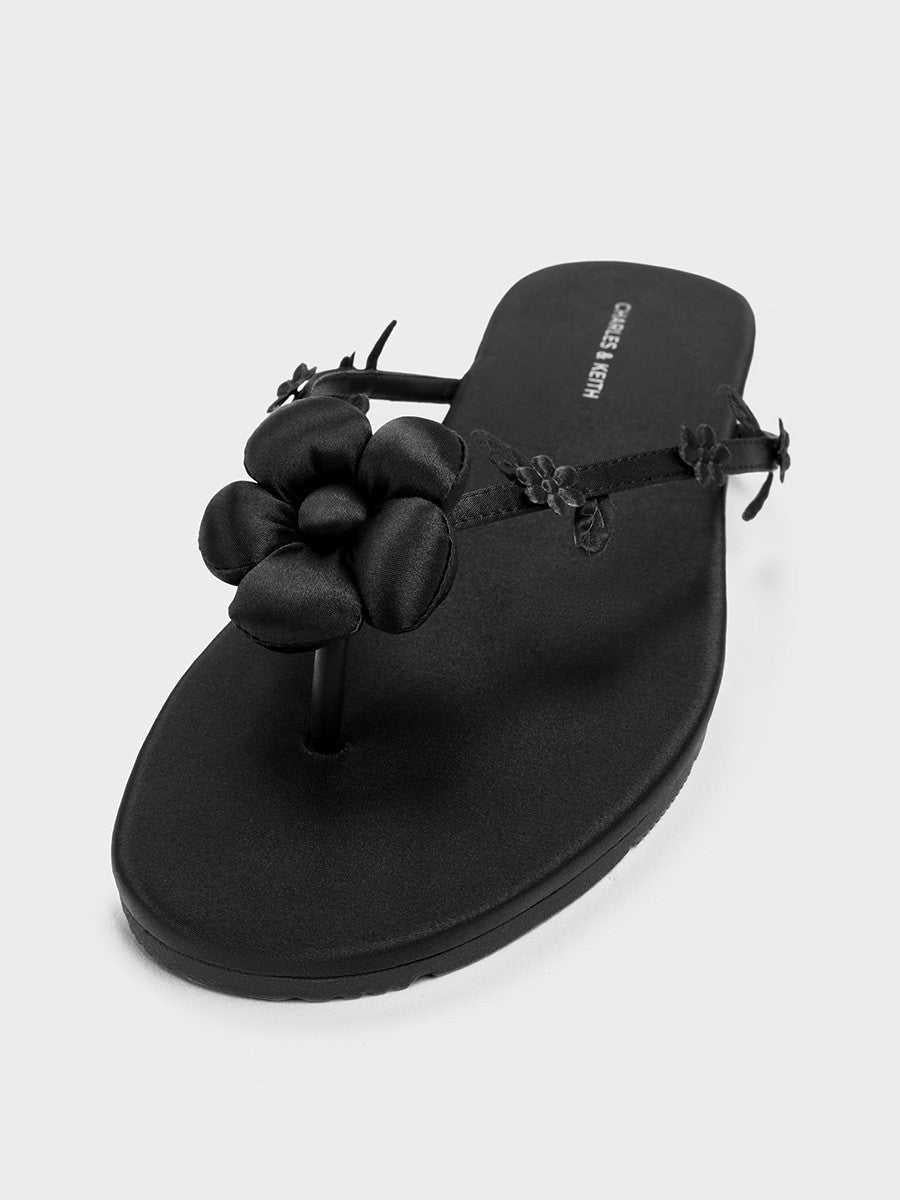 CHARLES&KEITH بمظهر أنثوي حذاء صيفي زهري و أسود مريح وأنيق بقصة مسطحة.