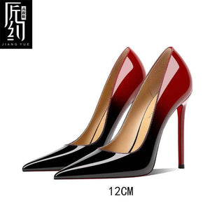 Christiana حذاء كعب عالي Stiletto بتدرج ألوان أنيق وجذاب.