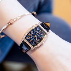 2026 New Swarovski Element Crystal Tonneau Barrel Watch Women's Genuine Brand Baby's Breath Leather Fashion Watch.