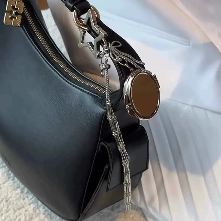 حامل ليب بام معدني فاخر بشبك وميدالية مرآة على شكل نجمة يعلق على الشنطة Lip gloss chain