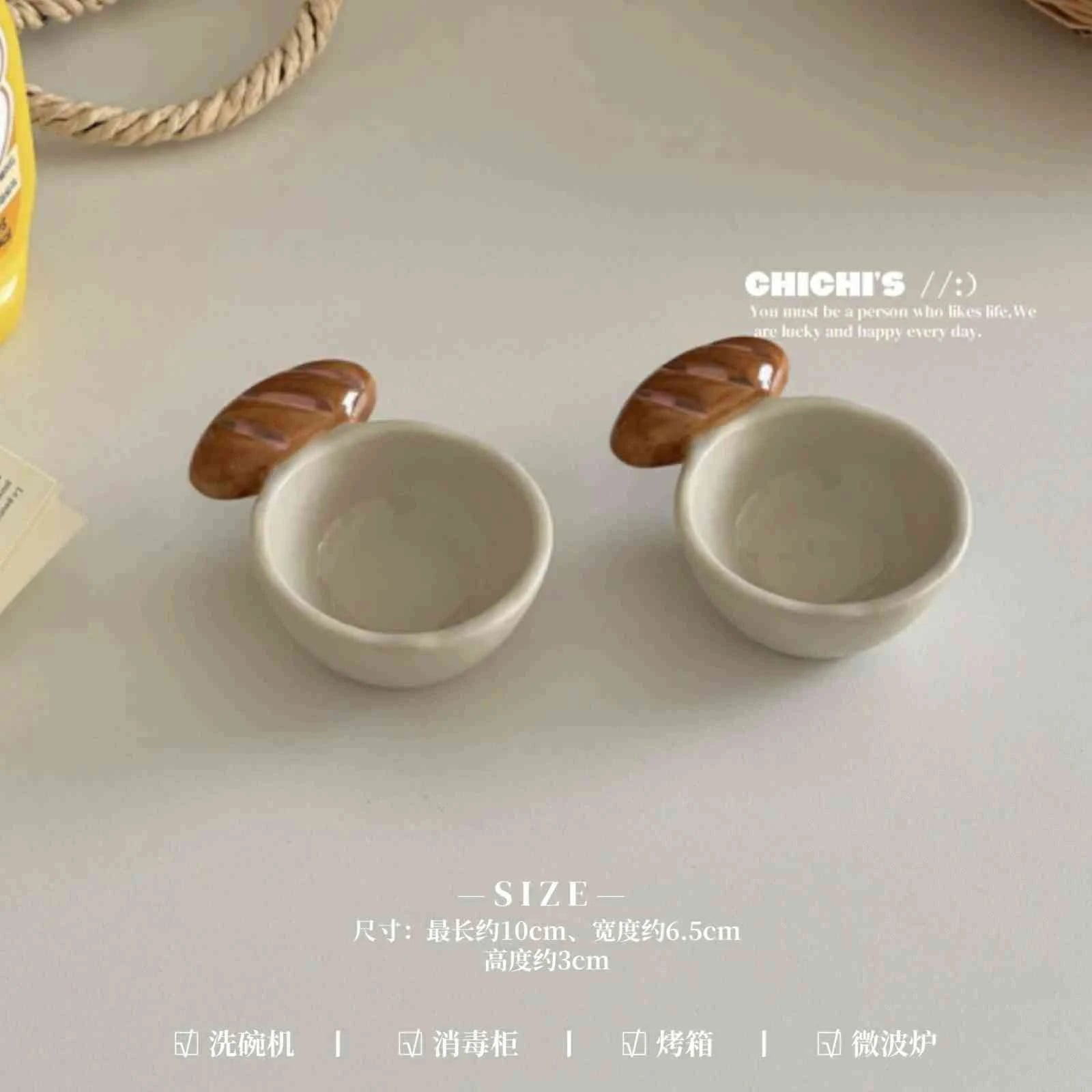 صحن تقديم سيراميك بتصميم Cute Bread و Pretzel مميز.
