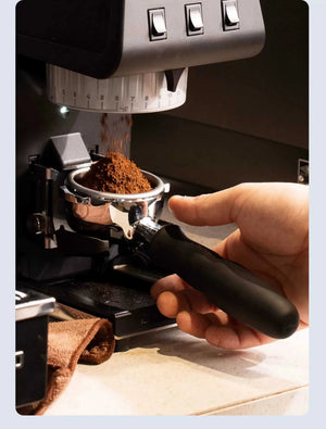 La Marzocco Bottomless Handle.