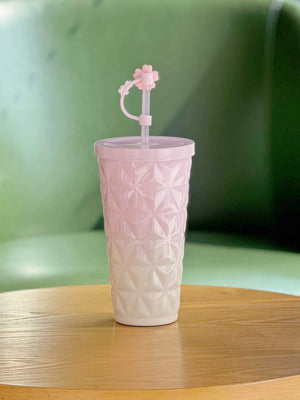 كوب Starbucks Tumbler وردي بتصميم Diamond ومصاصة Sakura.