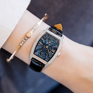 2026 New Swarovski Element Crystal Tonneau Barrel Watch Women's Genuine Brand Baby's Breath Leather Fashion Watch.