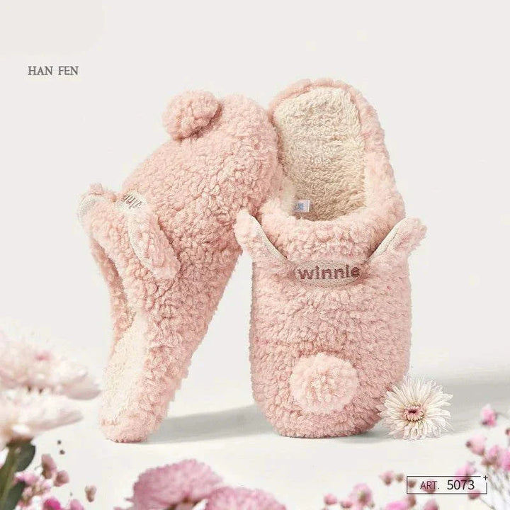 شبشب قطن وردي ناعم بتصميم ظريف وأذنان صغيرتان وذيل على شكل كرة للراحة في المنزل