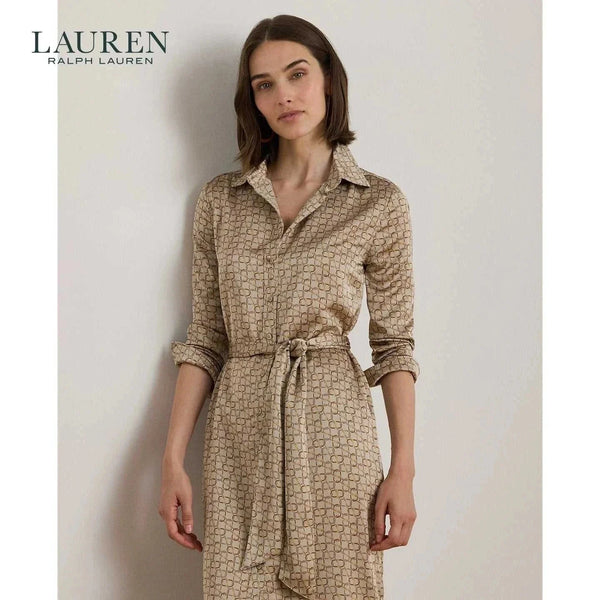 فستان لورين نسائي بتصميم كلاسيكي حديث بلون بيج بنقش متكرر وحزام خصر للراحة والأناقة