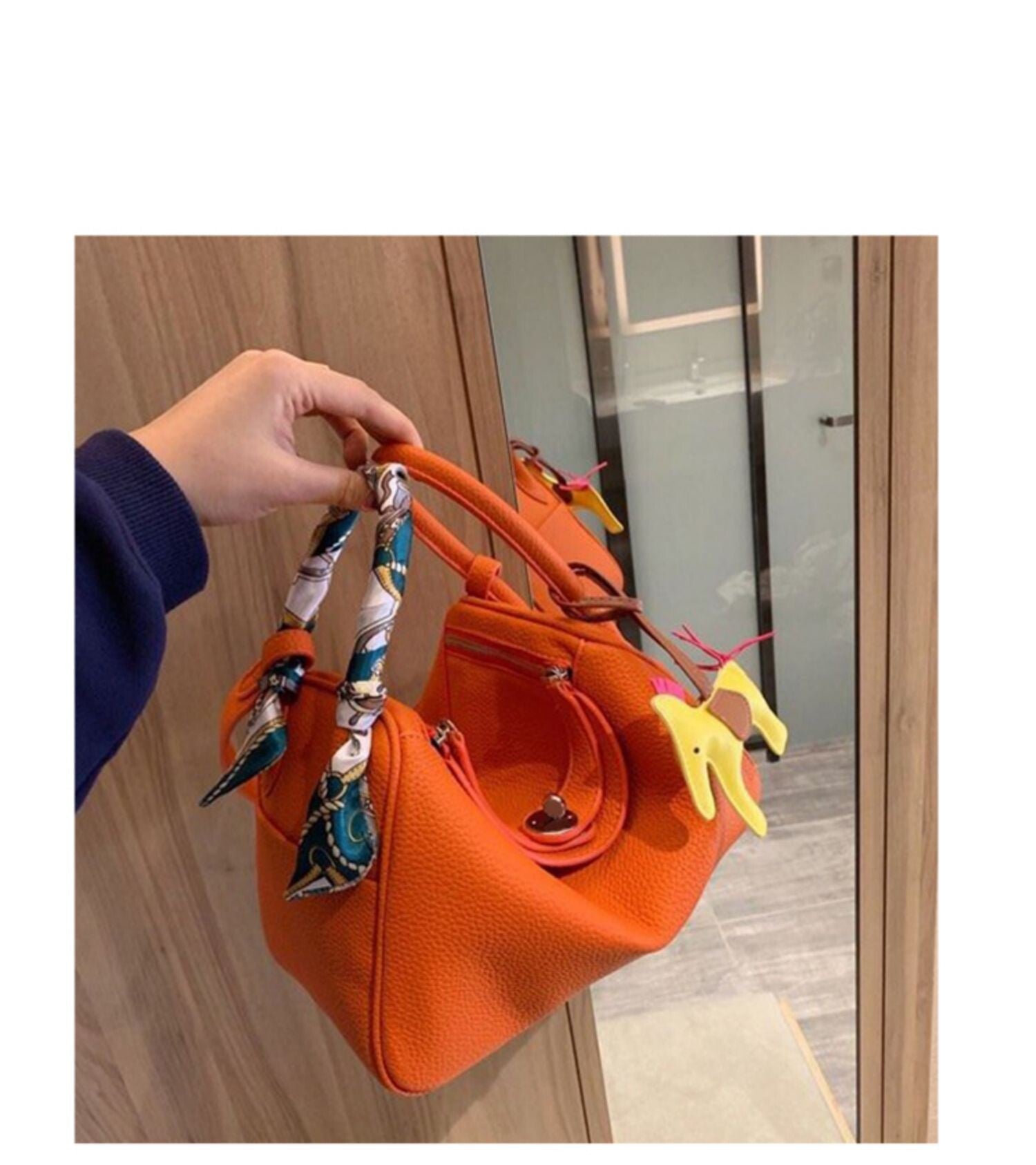 حقيبة يد نسائية جلدية فاخرة باللون البرتقالي Luxury Bags