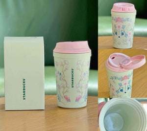 Tumbler Starbucks بنقشة زهور الربيع ولون أخضر نعناعي.