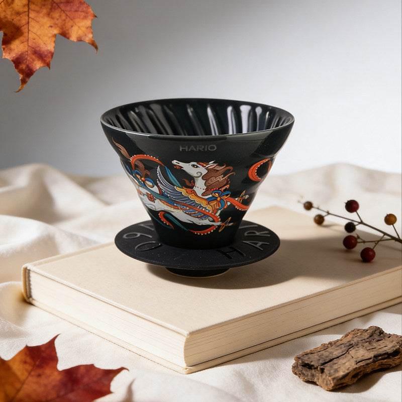 قمع تقطير Hario V60 سيراميك إصدار خاص - أسود.