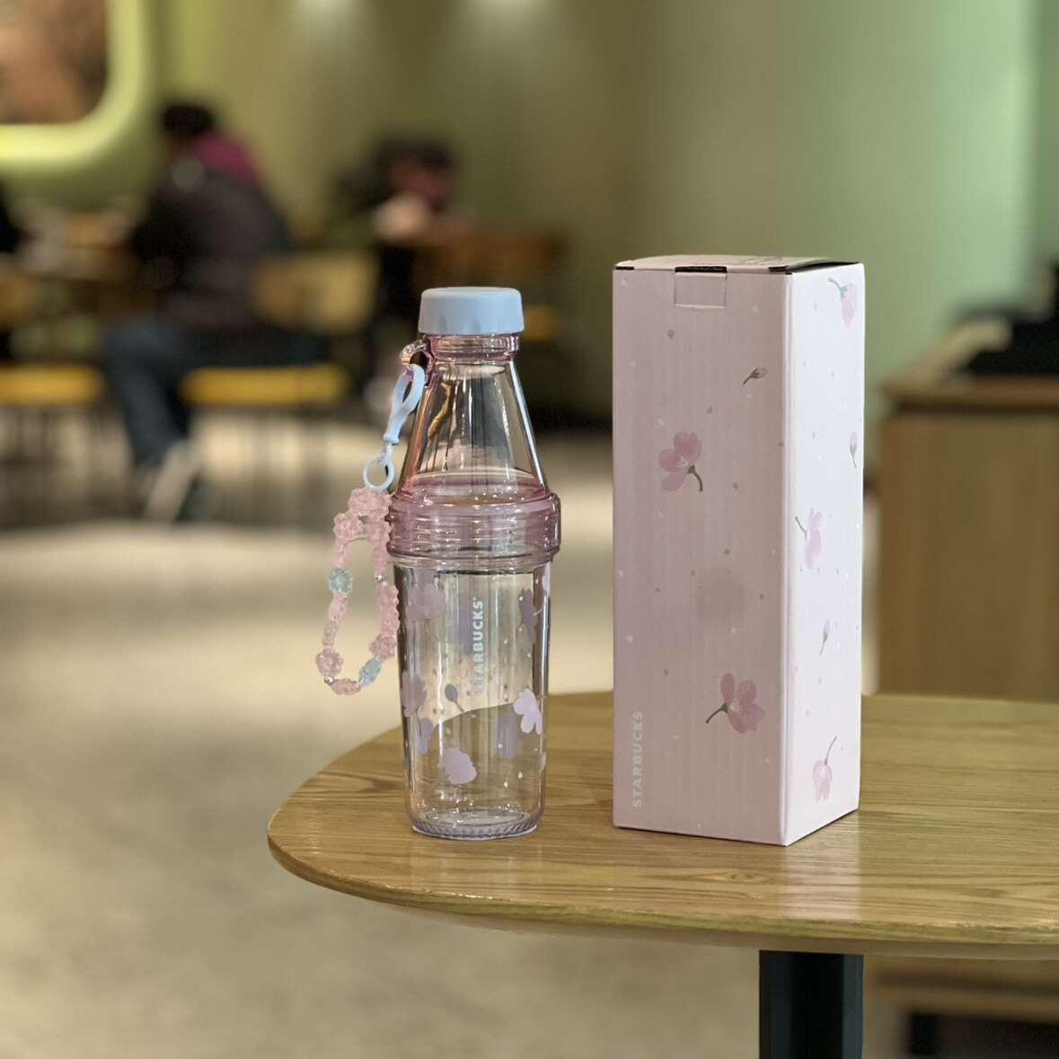Starbucks Cup 2025 Cherry Blossom Spring Bloom Pink Girl's Heart Cold Glass Stainless Steel Straw Insulated Water Cup.
