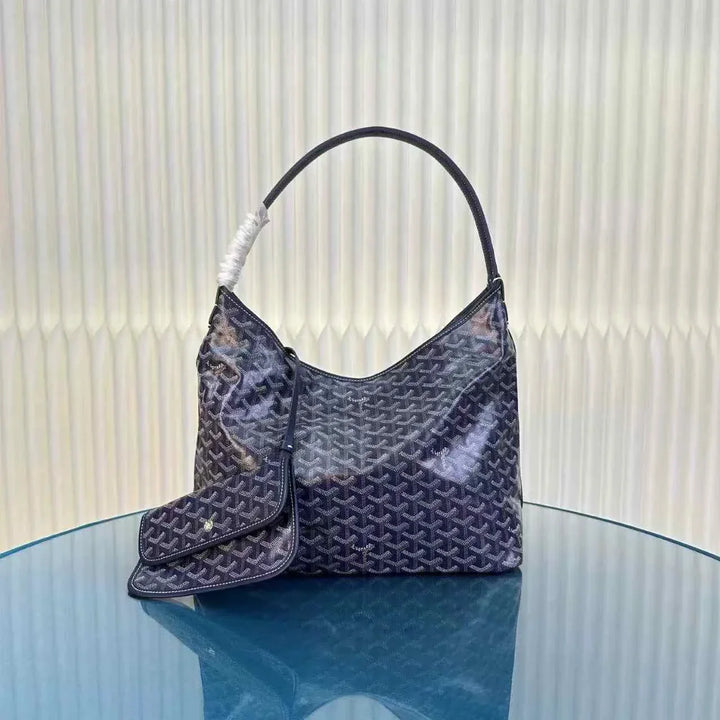 hobo bag حقيبة كتف فاخرة بنقشة هندسية مع حزام جلدي ومساحة واسعة للمتعلقات اليومية