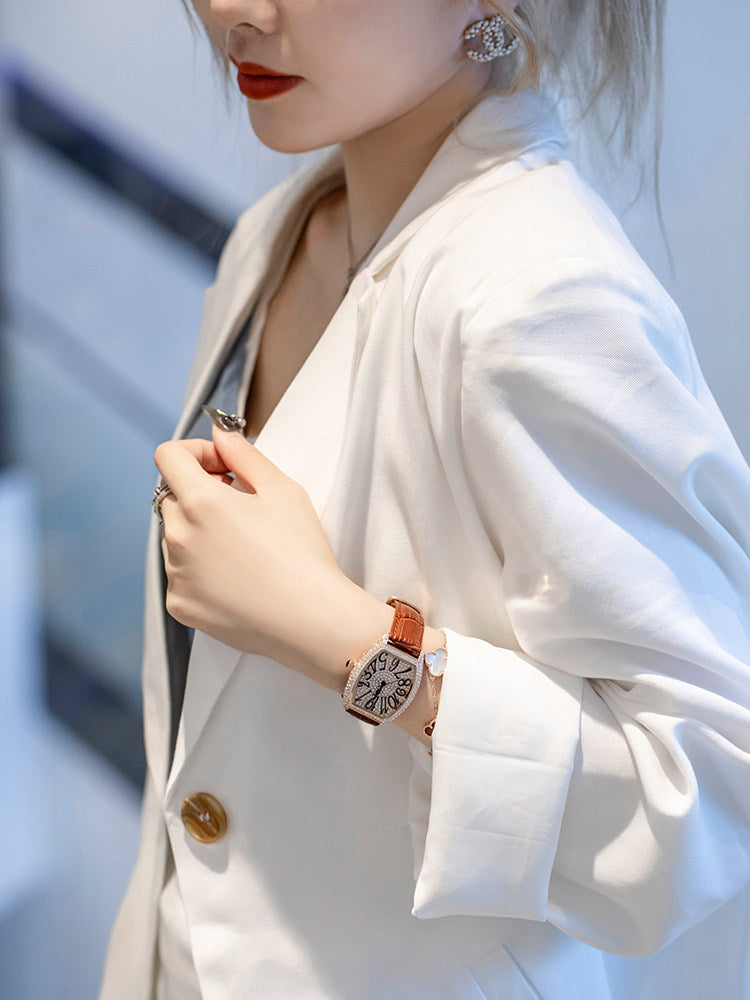 davena watch women's 2026 new full diamond women's light luxury niche women's watch red famous brand genuine products.