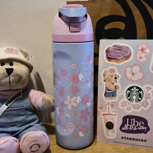 زمزمية Owala x Starbucks بتصميم Sakura الوردي المميز.
