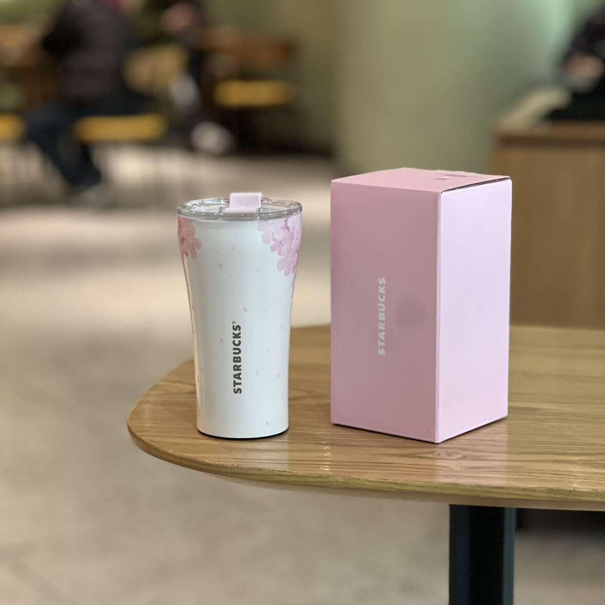 Starbucks Cup 2025 Cherry Blossom Spring Bloom Pink Girl's Heart Cold Glass Stainless Steel Straw Insulated Water Cup.