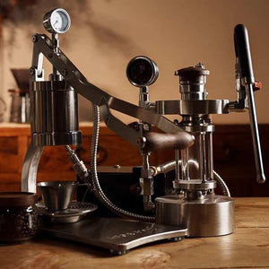 ماكينة Aleman Espresso 1 يدوية احترافية بضغط متغير.