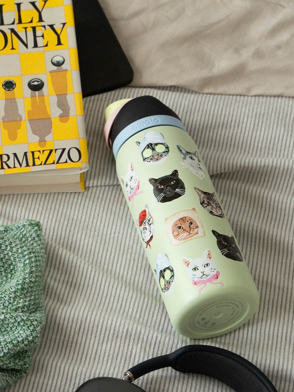 American version of Owala UO co-branded red tulip thermos cup cat picnic model portable thermos cup with straw
