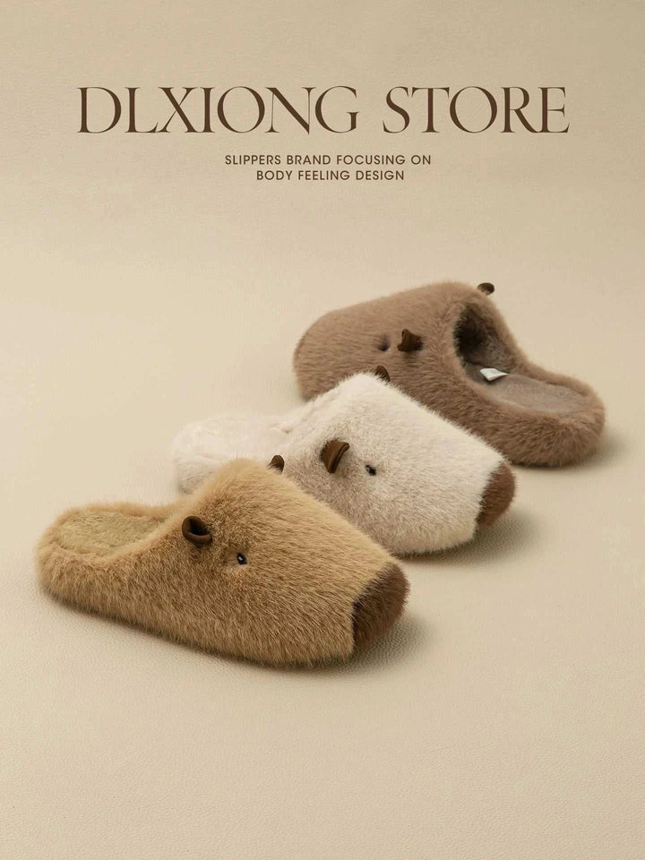 نعل منزلي قطني ناعم مزين بتفاصيل كابيبارا لطيفة بألوان بيج وبني وكريم ورمادي