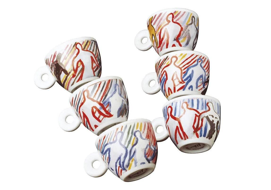 طقم أكواب Espresso من illy Collection بتصميم فني ملون.
