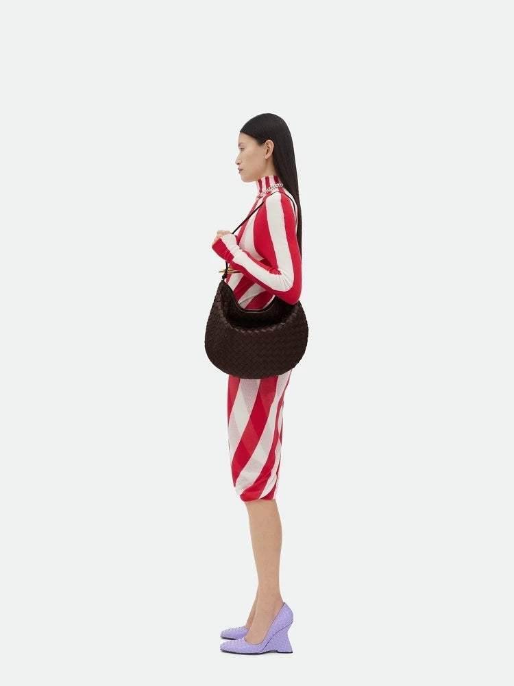 [Gift] BV Baodie Women's Medium Sardine Shoulder Backpack Hand-Carried Woven Bag BV Bag Birthday Gift