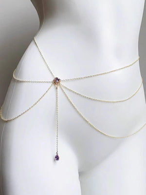 سلسلة خصر Body Chain ذهبية بتصميم عصري مع حجر Purple Stone.