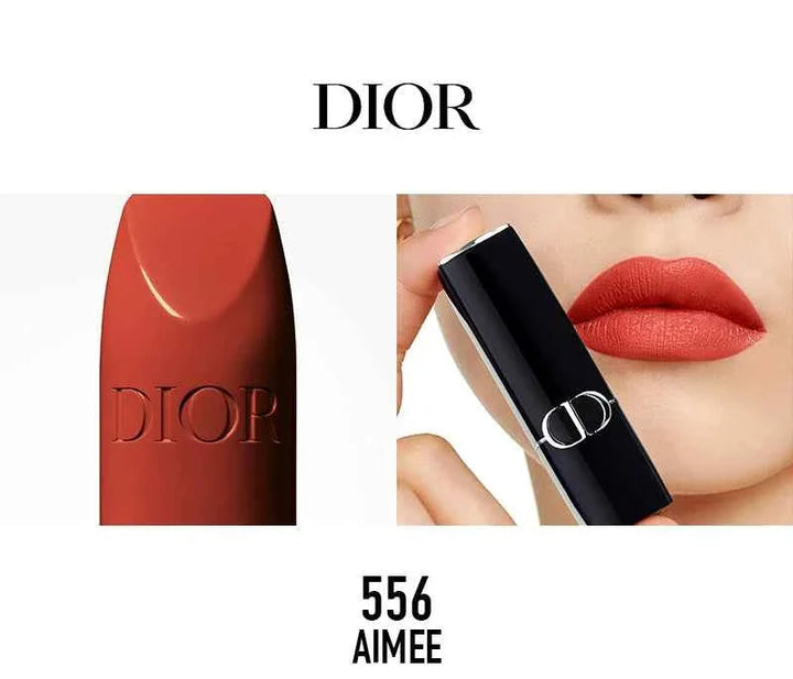 Rouge Dior الكلاسيكية lipstick shade 556 Aimee with rich red color and elegant black case, applied on lips for bold and feminine look.