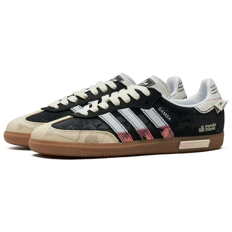 Adidas Originals SAMBA OG Shoes.