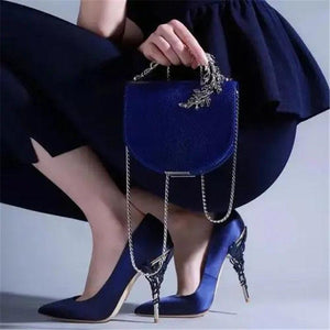 حذاء كعب عالي بتصميم Leaf Heel أنيق.