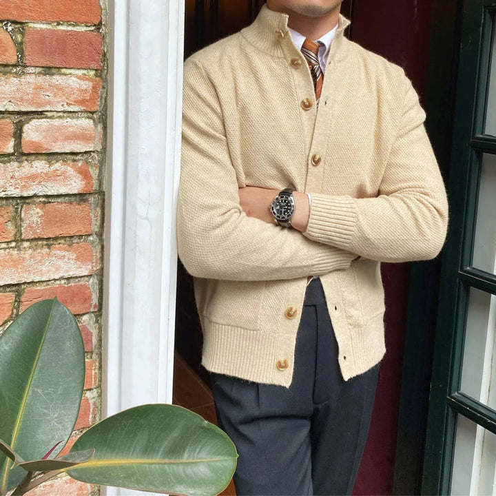 Mr. Lu San cardigan beige knitted with buttons and ribbed cuffs, styled over shirt and tie for a classy look