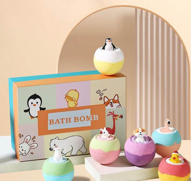 Bath Toys Inside a Bath Bombs 💖✨| كرات استحمام فوارة مليئة بالمفاجآت.