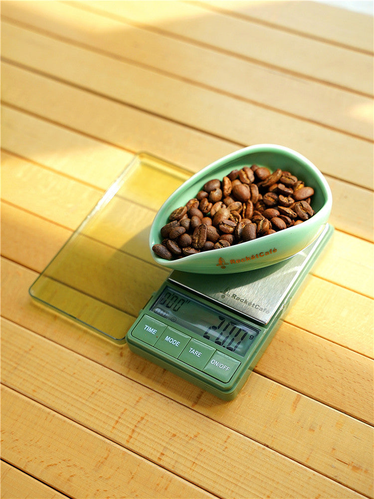Rocketist bean tray scales Measuring bean scoops Hand punch Italian coffee bean weighing trays Ceramic measuring bean containers