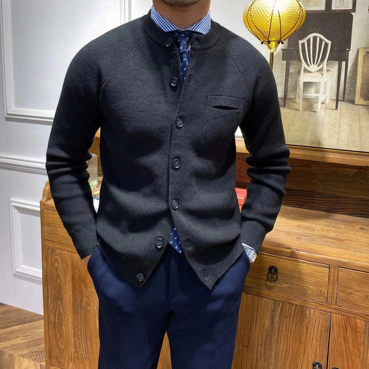Mr. Lu San British slim black cardigan jacket with button front and chest pocket, elegant and flexible fit