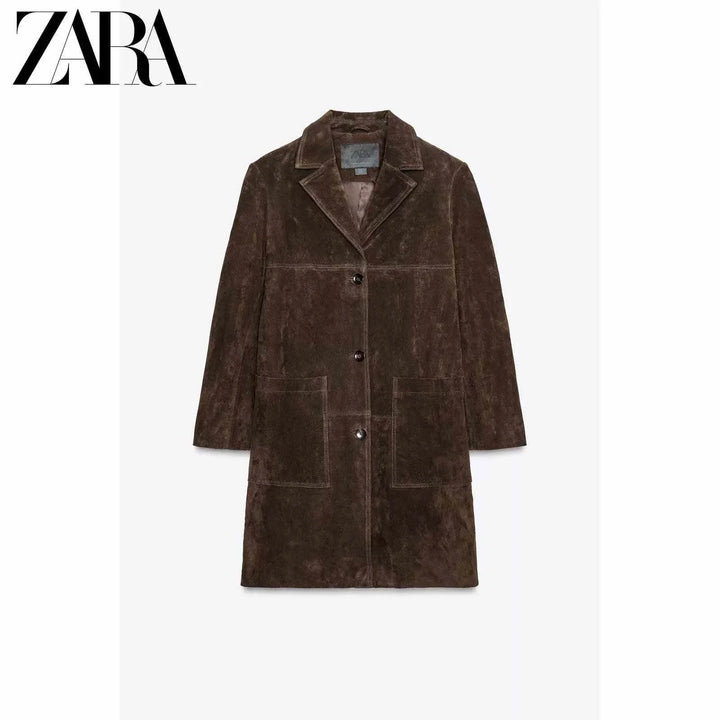معطف نسائي من جلد الغزال بني من مجموعة ZARA2025 لخريف 2025 بتصميم كلاسيكي أنيق