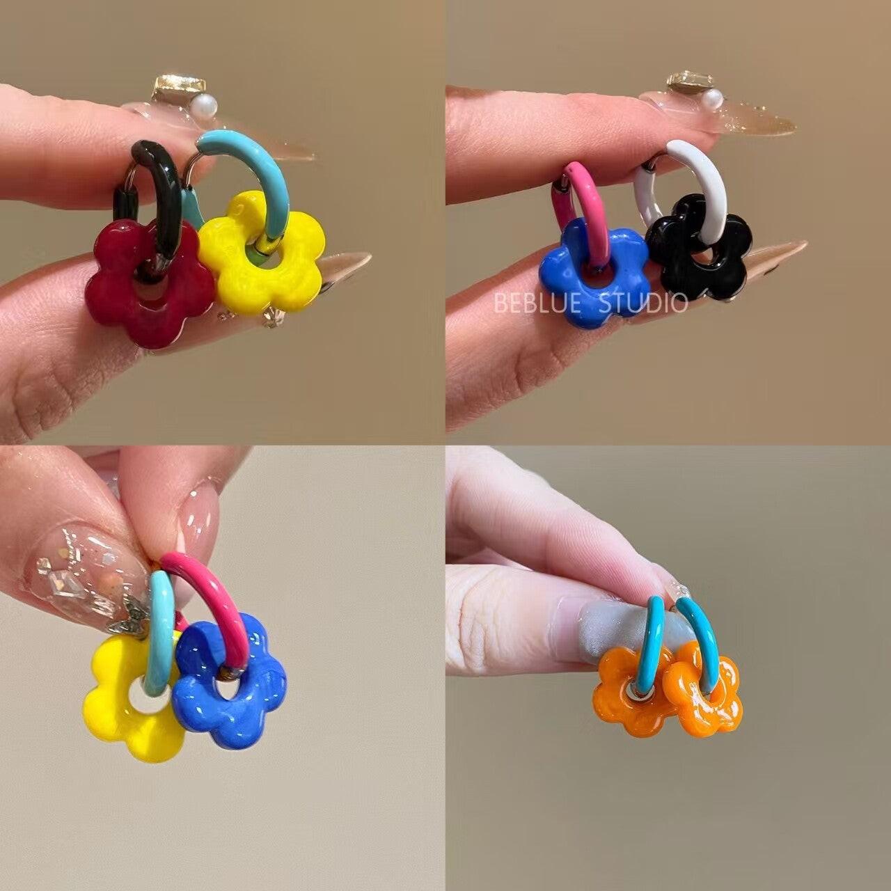أقراط Hoop بتصميم Floral ملون وعصري.