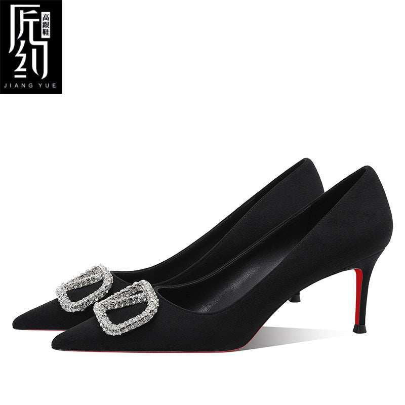 Christiana حذاء كعب عالي Stiletto أسود بتصميم مرصع بـ Crystals.