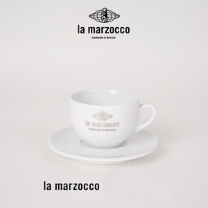 طقم أكواب قهوة La Marzocco بتصاميم وشعارات متنوعة.