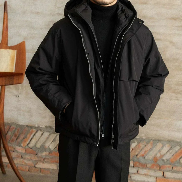 Mr. Lu San's black windproof and warm jacket with hood and dual zipper design