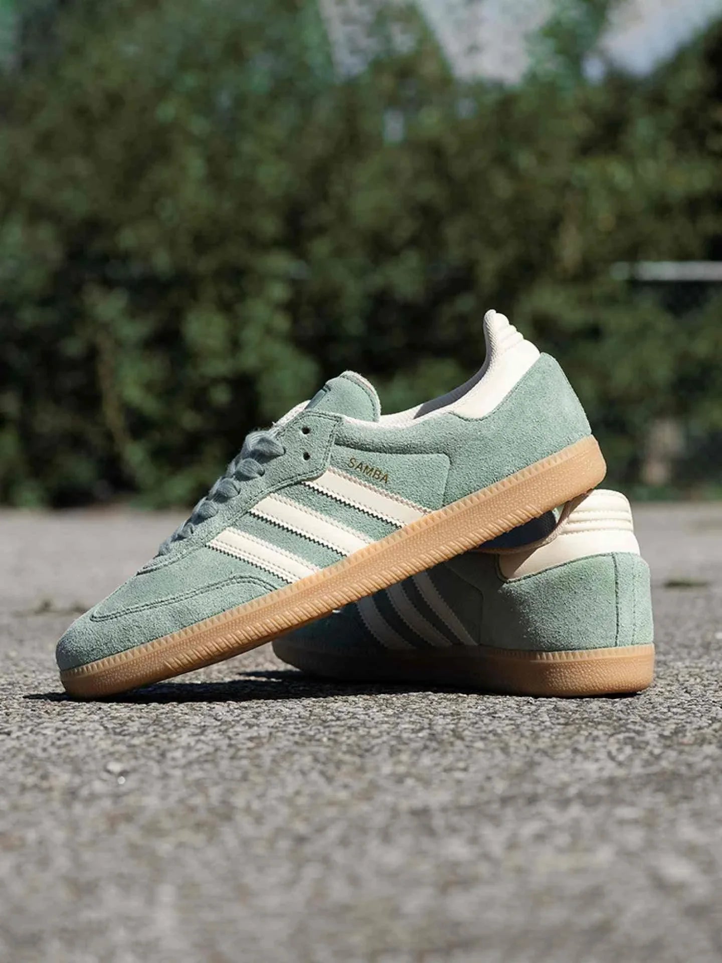 Adidas | أديداس حذاء سامبا كلاسيك للجنسين.