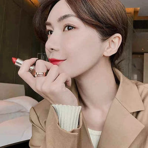خاتم نسائي Luxury Rose Gold مرصع بفصوص الزيركون الأنيقة.