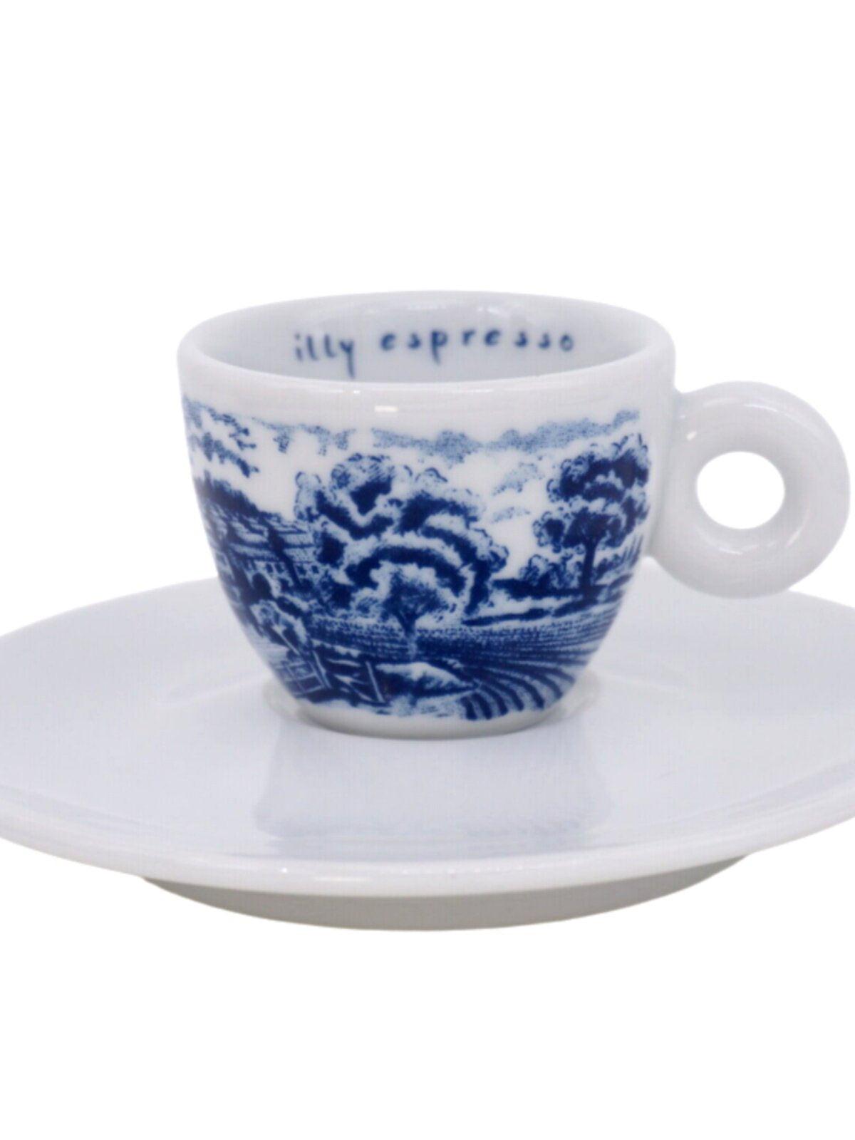 طقم أكواب قهوة Illy Collection - نقش أزرق كلاسيكي.