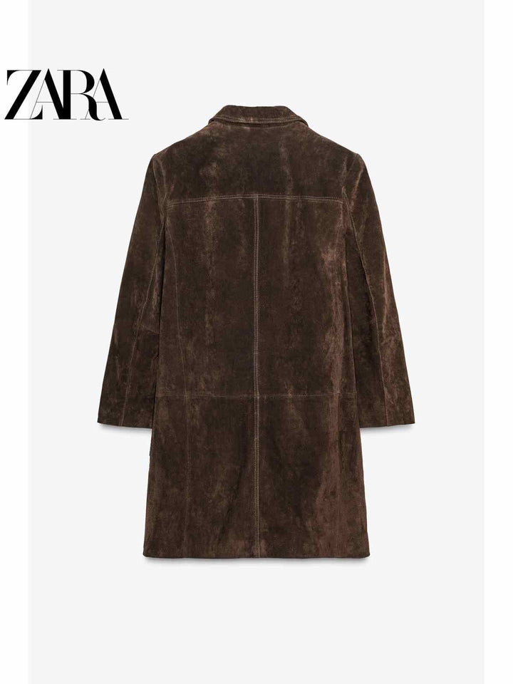 سترة نسائية جلد سويدي بني من مجموعة ZARA2025 لفصل الخريف بتصميم أنيق