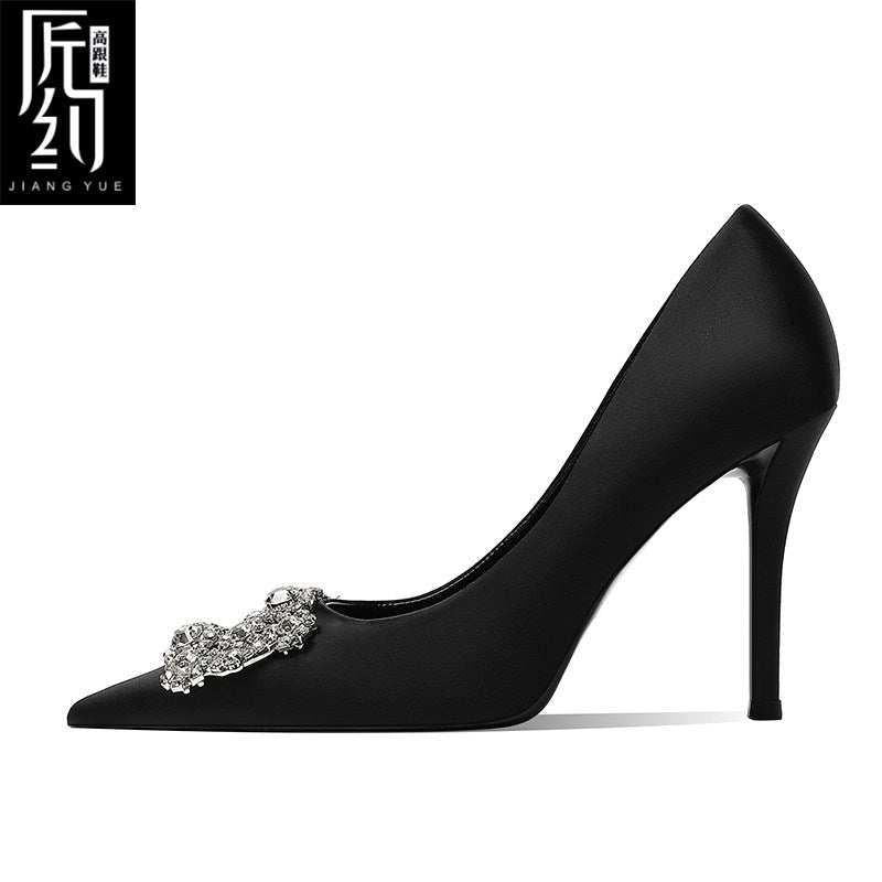 Christiana حذاء نسائي High Heels أسود بكريستال لامع.