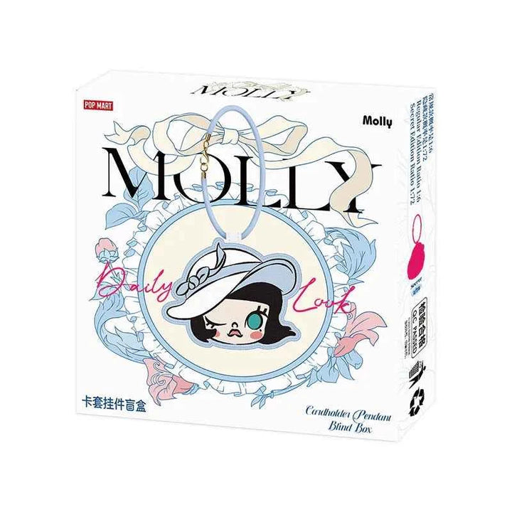 POPMART حامل بطاقات Molly Daily Look بتصميم مجسم ولطيف من Pop Mart.