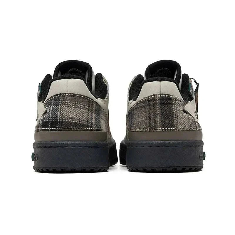 Adidas Originals FORUM Low Limited Casual Skate Shoes.