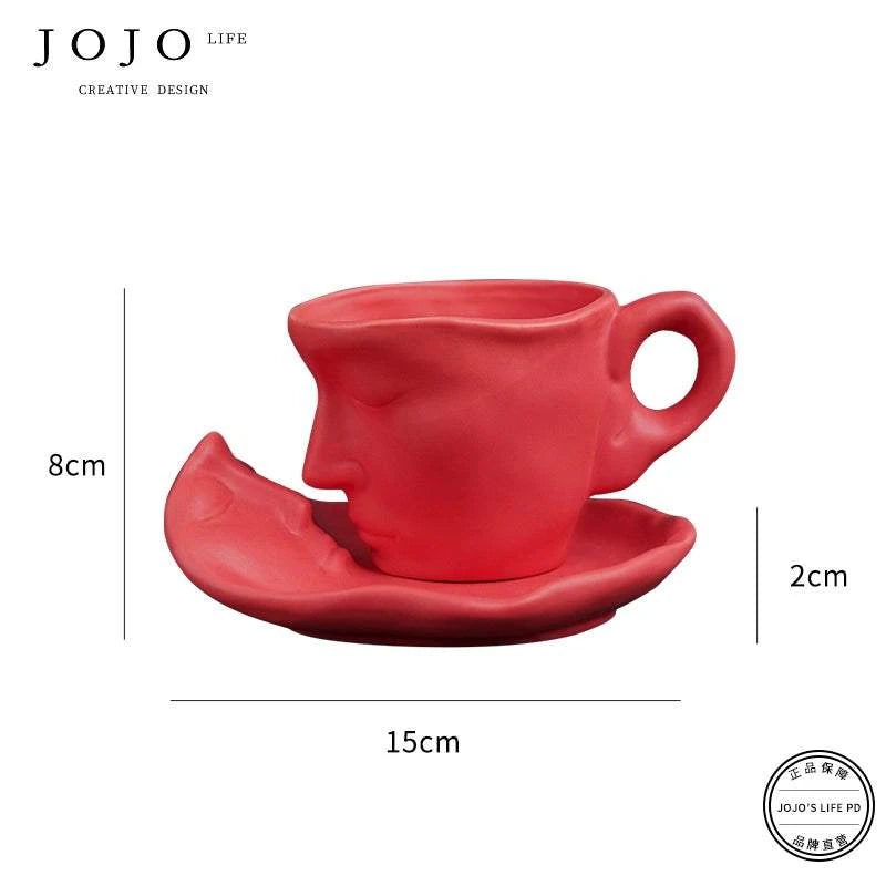 طقم كوب سيراميك Creative Design بتصميم وجه فني مميز.