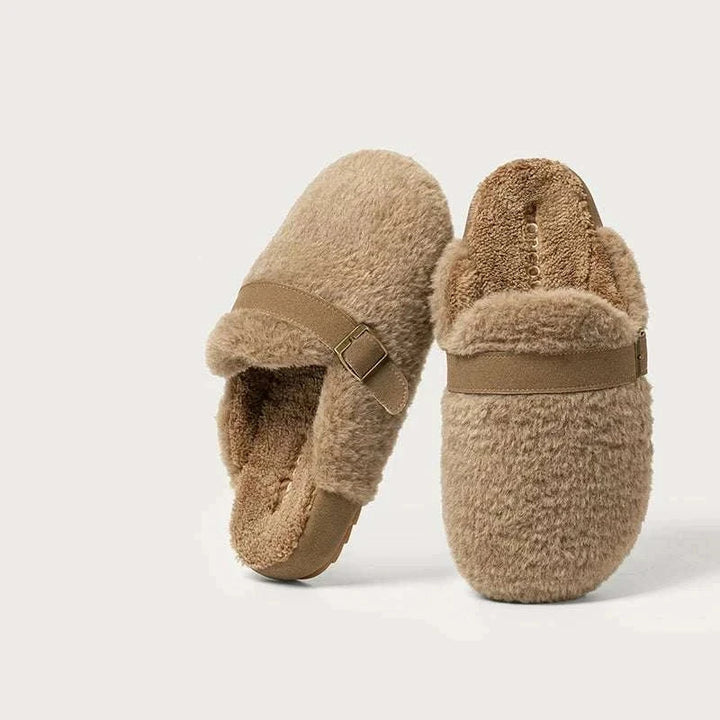 شبشب داخلي من القطن بني ناعم بحزام PU معدني قابل للتعديل مع نعل مطاطي مقاوم للانزلاق مريح ودافئ