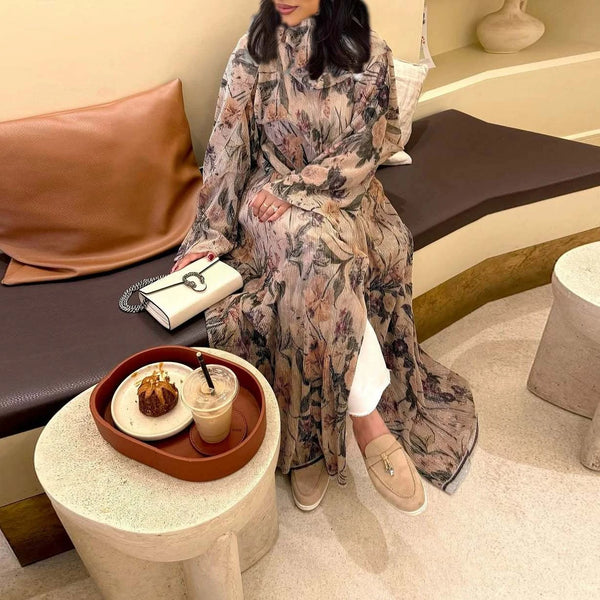 Arabic robe عباية